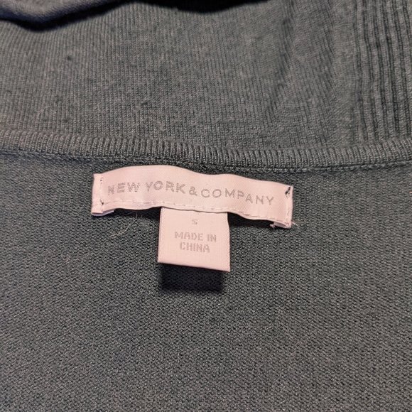 Forest Green Peplum Top - Picture 6 of 6